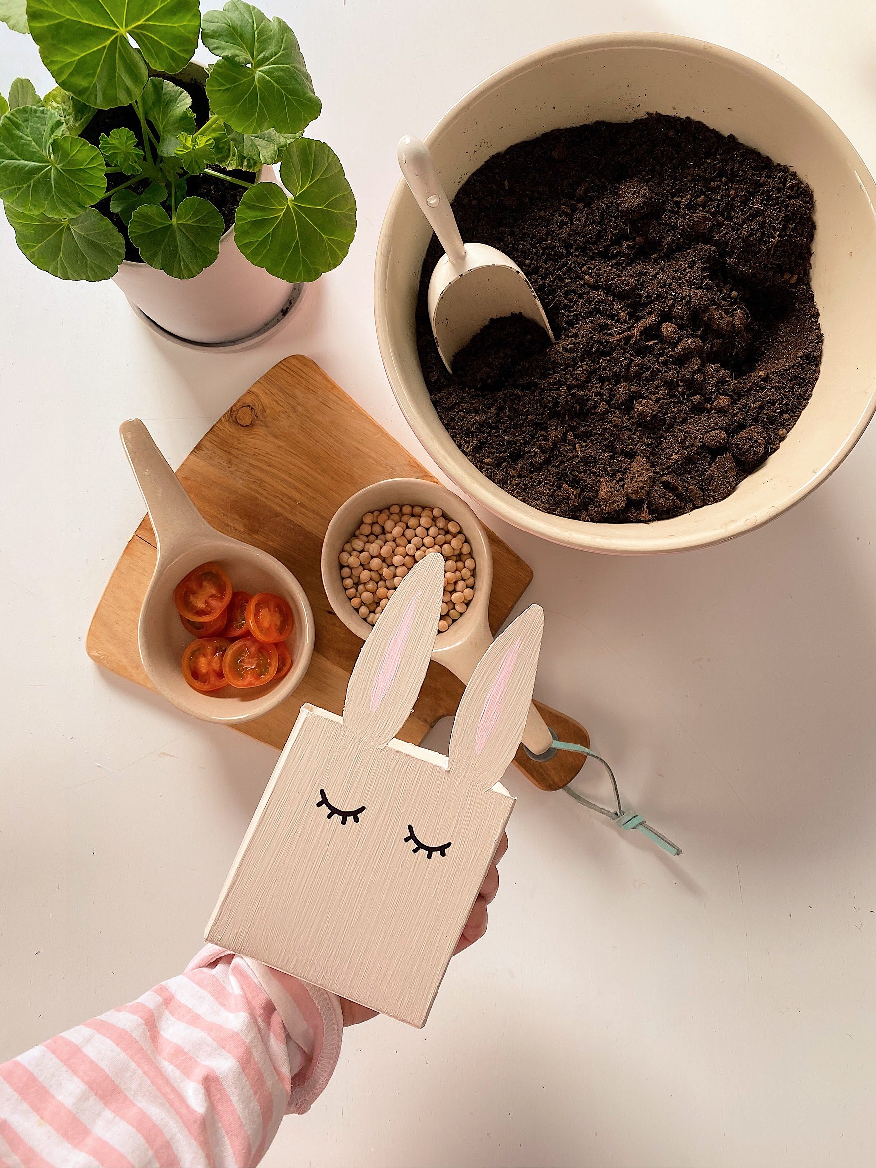 Orospuga oxshab yalab koring Jinsiy komikslar: Ona va ikki ogil